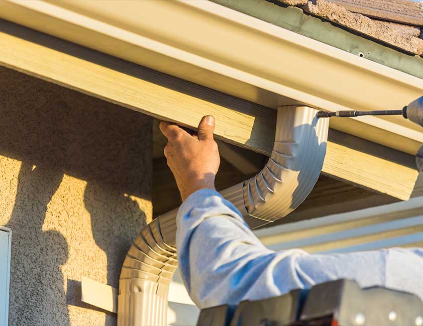 about-supreme-seamless-gutter installer