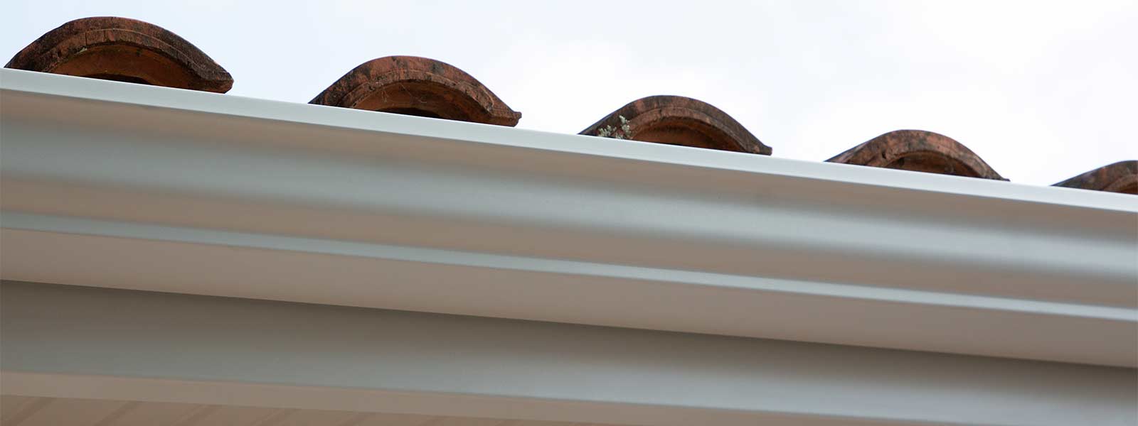 gutter-system-needs-repairs